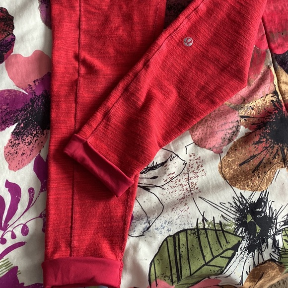 Lululemon Warrior Pant - Picture 6 of 10